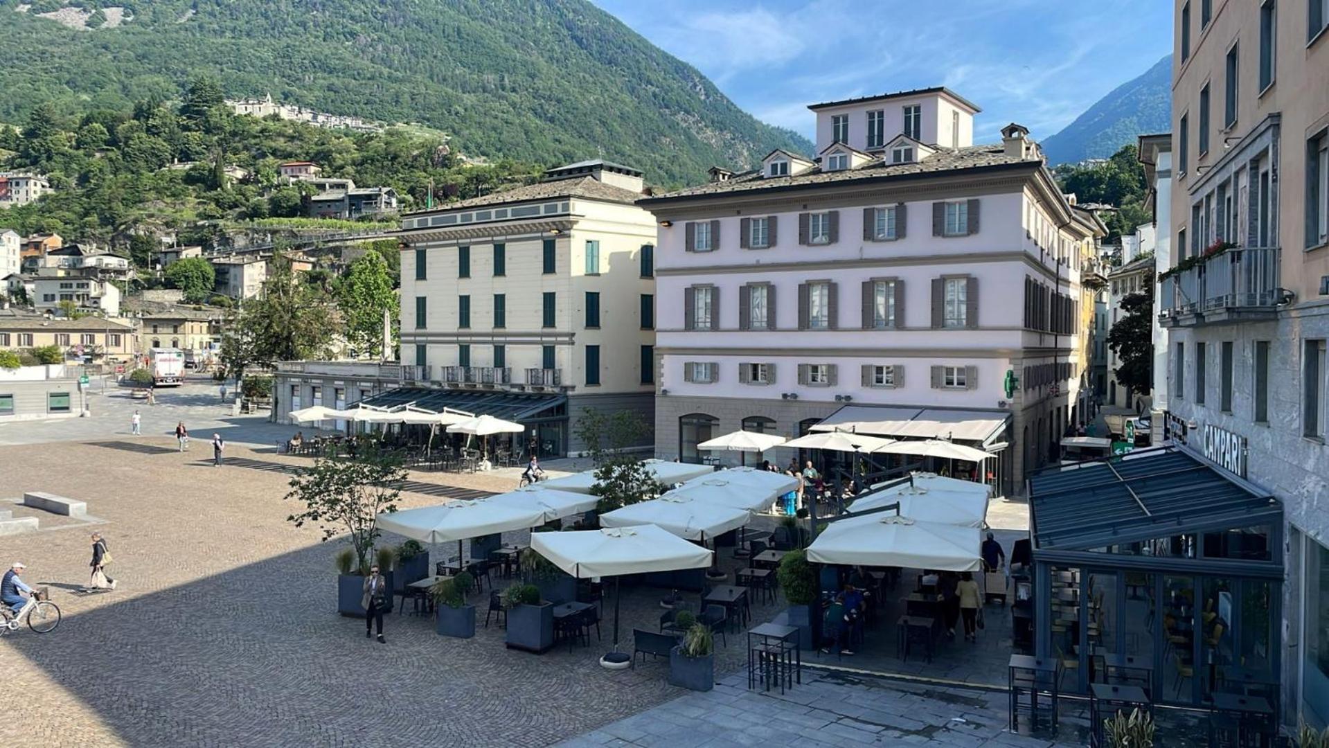 Appartamento La Baita Case Sondrio Centro - Affitti Brevi Italia Bagian luar foto